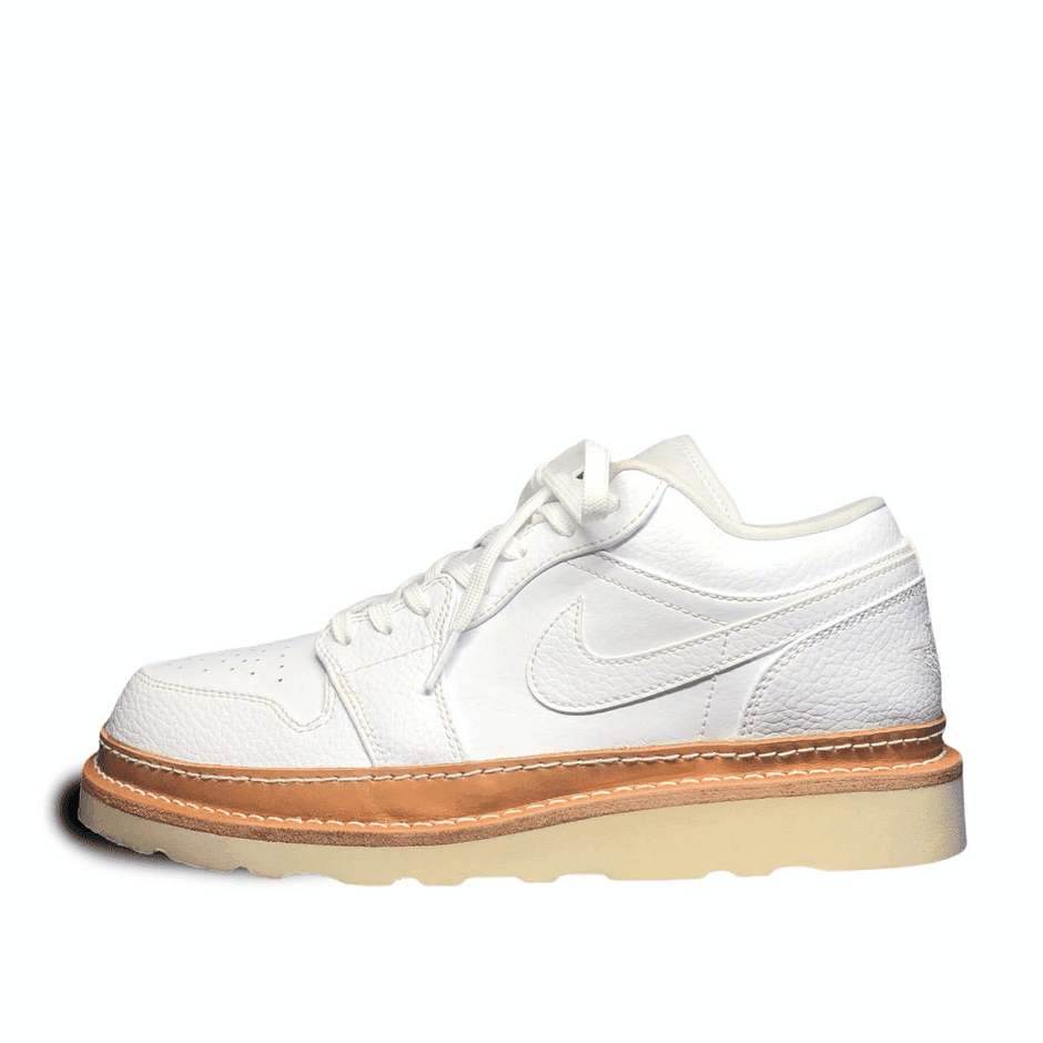 カスタムスニーカー界のパイオニア STuREETからAIR JORDAN 1 LOW カスタムスニーカー界のパイオニア STuREETからAIR JORDAN 1 LOW