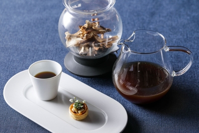 083mHioV3aUzSHHxTUqV.jpg?w=940&h=940