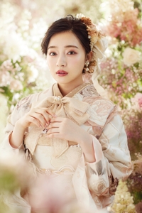 0C2M8zhyXlcG2qXHrcLw.jpg?w=940&h=940