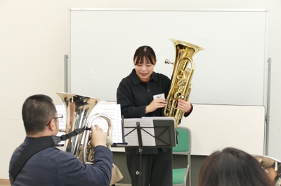 0FodLSr7q5eRwIUfgd0j.jpg?w=940&h=940