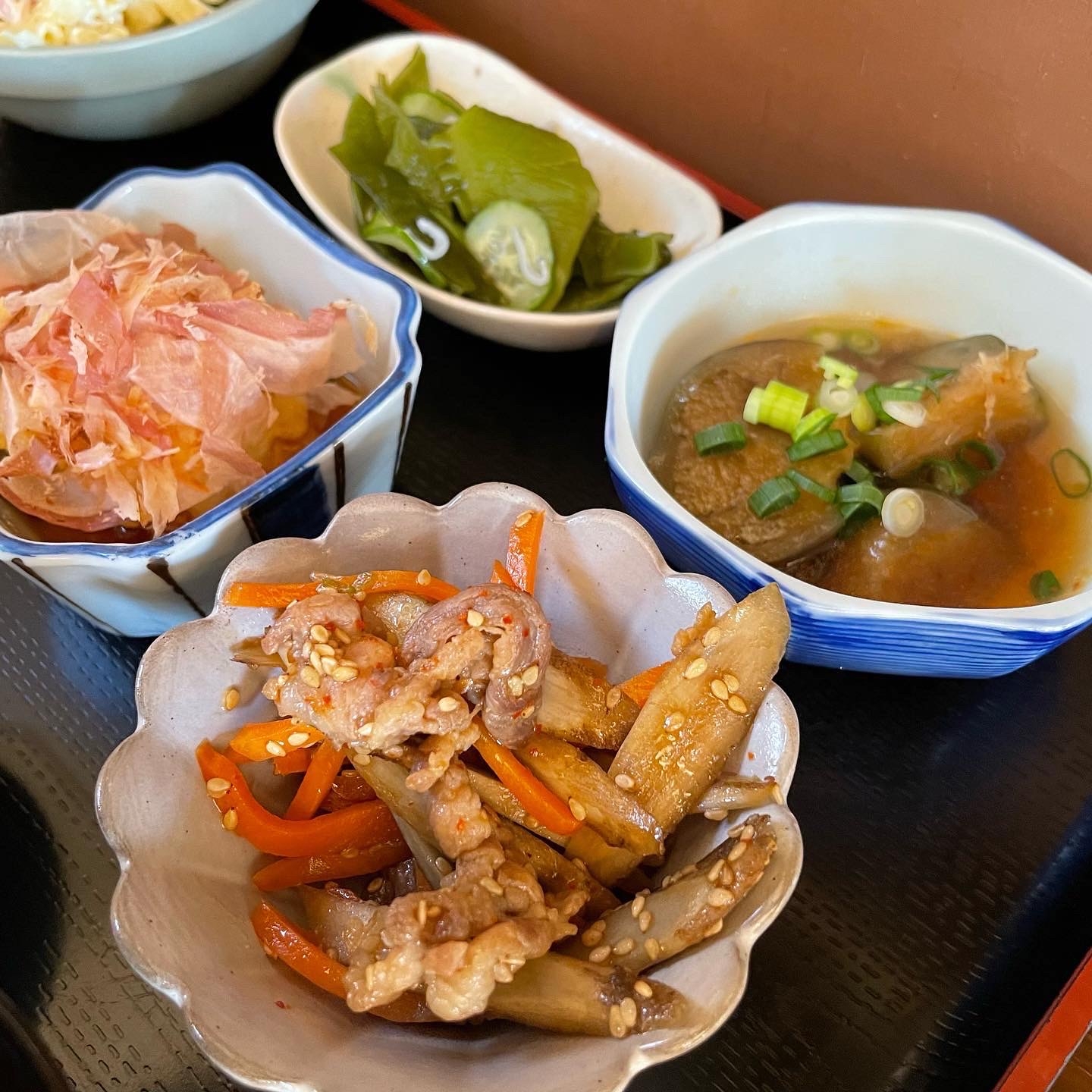 おかずもおかわりOK