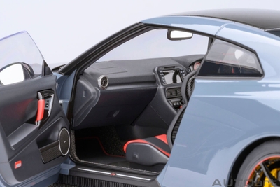 AUTOart 1/18スケール 日産 GT-R (R35) ニスモ スペシャルエディション (NISMOステルスグレー)