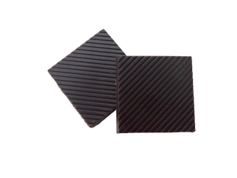 ごぼう茶のあじかんの挑戦　失敗作から生まれた新素材 　焙煎ごぼうの新スイーツ素材*を開発！ *カカオ不使用のチョコレート風食品