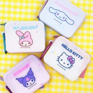 サンリオシリコンポーチ