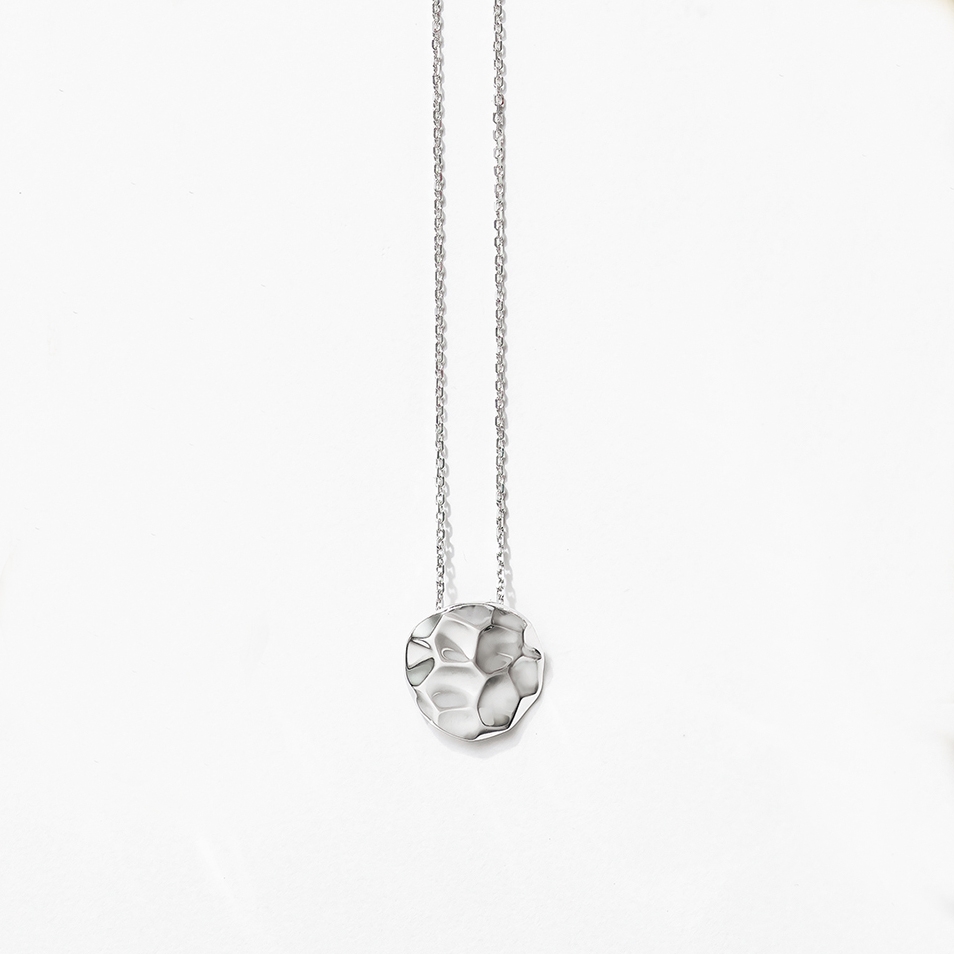 ネックレス ¥12,000( 税抜 )