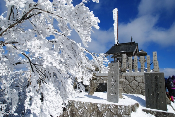 【奈良交通】「三峰山」・「高見山」行き霧氷バス運行 ―高見山行き霧氷バスを、2026年は平日も運行します―