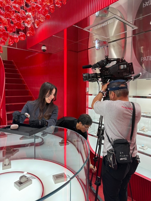 銀座店舗でのテレビ放送写真