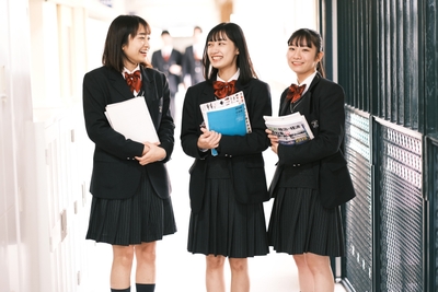 0ZmVlEp0DC9oZ1TFUntp.jpg?w=940&h=940