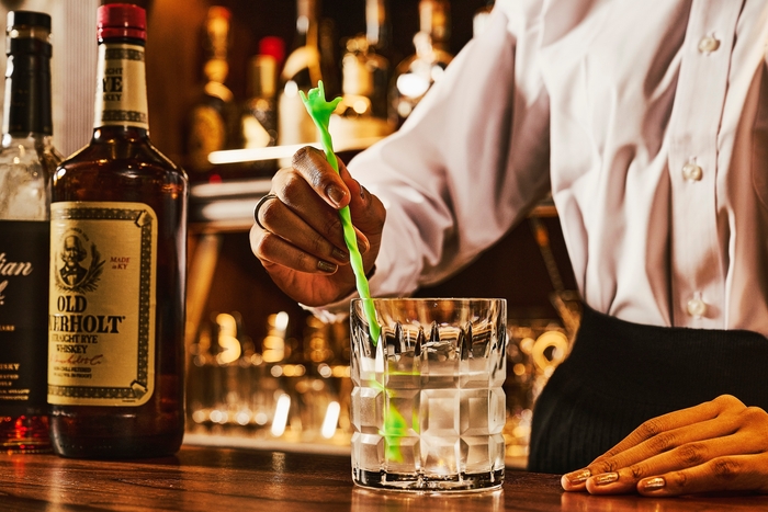 バーでの使用シーン1