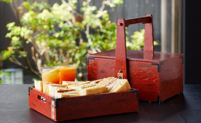 0bzsZHBGhvHbiRaEml4x.jpg?w=940&h=940