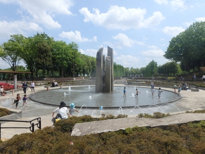 0cDE7k6ocVbi8cmZScum.jpg?w=940&h=940