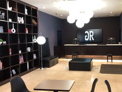 0dxOOljpjh0NeotsMuxd.jpg?w=940&h=940