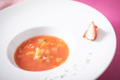 0kcNJ9j14HPmwedq6mIb.jpg?w=940&h=940