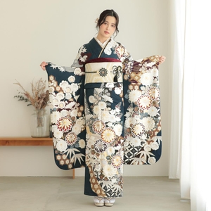 0l0D6abpKBTESeLhhBOH.jpg?w=940&h=940