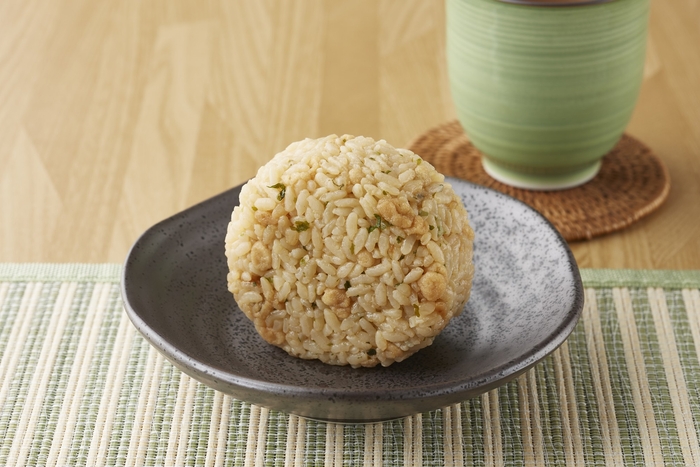やみつきおにぎり(画像はイメージです。)