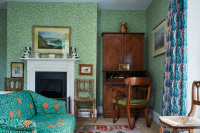 0maIWbPALoMKxzyEIFJV.jpg?w=940&h=940