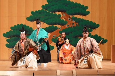 0mfd65azYDUPH6BQRPzr.jpg?w=940&h=940