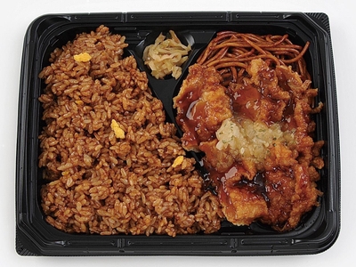 ブラック炒飯＆油淋鶏　イメージ画像