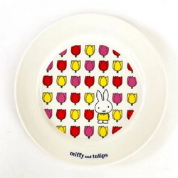 まるでお花畑なミッフィーのキッチンウェアが新入荷♪チューリップ柄がかわいい春アイテムが勢ぞろい