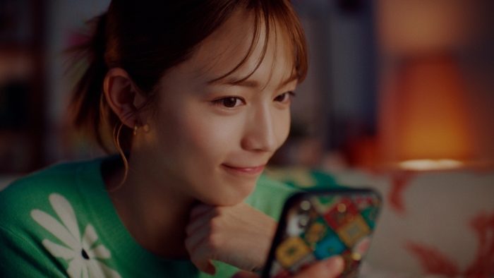 Qoo10「メガ割」新TV‐CM 『まずはメガ割見てみなきゃ』続編 4