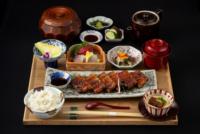 鰻蒲焼き御膳 [六貫]　6,500円(税込)