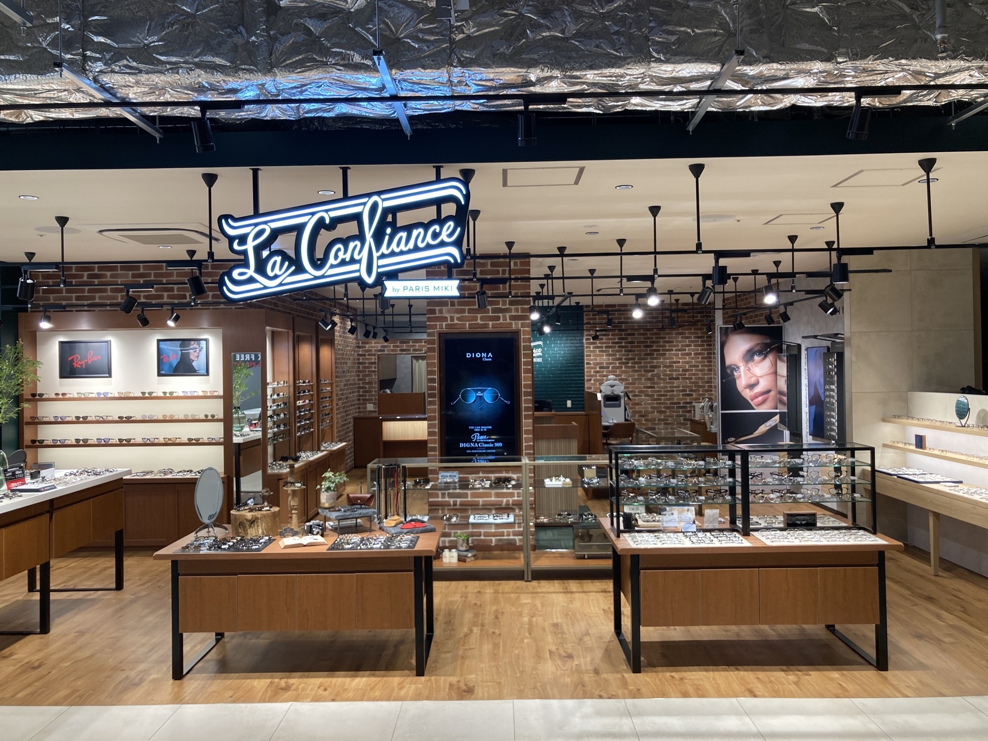 福岡初上陸！La Confiance by Paris Miki　洗練されたアイウェアセレクトショップ誕生