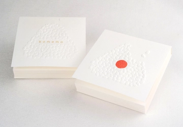 CO2とフードロス削減に貢献する、 2度おいしいおにぎりあります。　 ～環境にも社会にもやさしい、 アップサイクル文具「komemo」新登場～