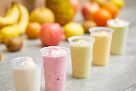 ふわっととろけるような食感、果実をたっぷり使った スムージーショップ「mellow」(兵庫県香美町)に新作多数登場！