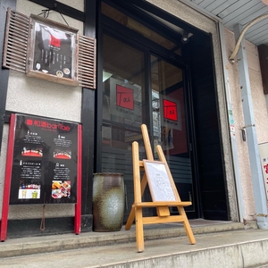 1FLGFgXLzUtSeiJ33oG7.jpeg?w=940&h=940