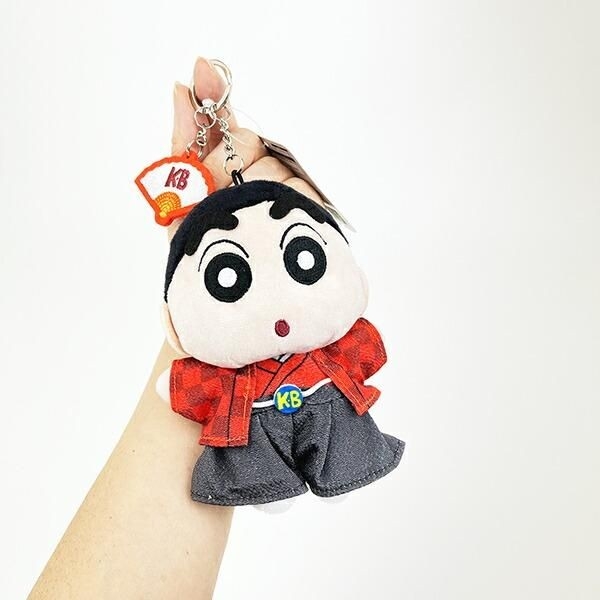 クレヨンしんちゃんの個性的なぬいぐるみキーリング