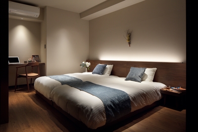 1FsKRlYwknwwHxDGaqCT.jpg?w=940&h=940