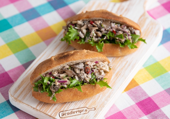 サンドイッチの具に