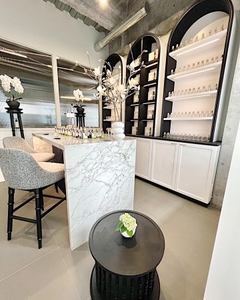 1QJREqEnq9WeXeDESBeR.jpg?w=940&h=940