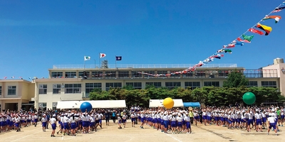 1ResbAW2oKJZ8cVByVZi.jpg?w=940&h=940