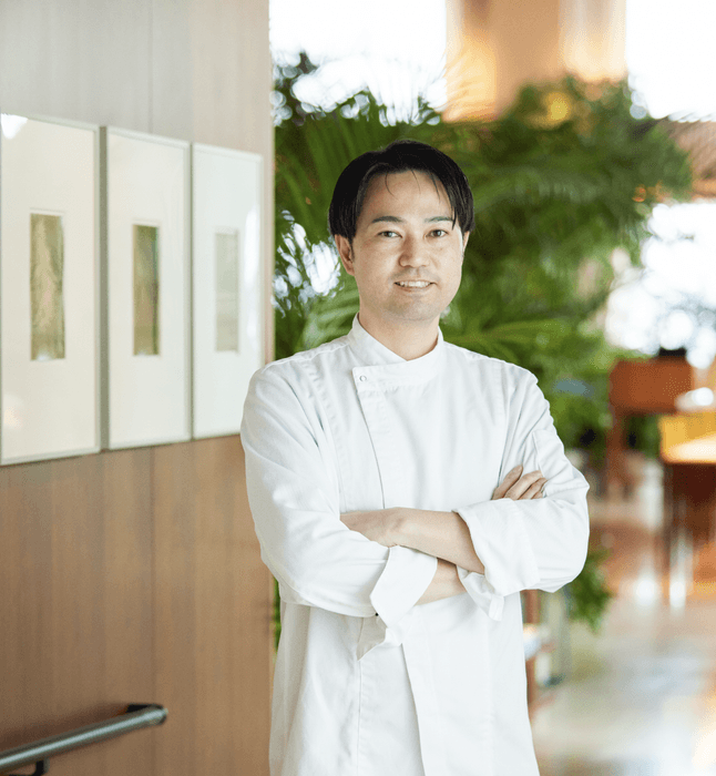 「東京エディション虎ノ門 Lobby Bar」 ペストリーシェフ 向 慶一氏