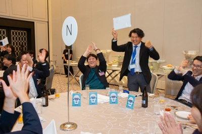 1Ug34uxgPoViLj4qNnR7.jpg?w=940&h=940