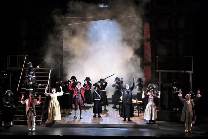 NISSAY OPERA 2022『セビリアの理髪師』 撮影:三枝近志