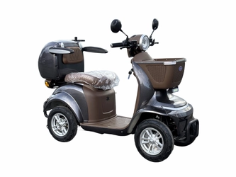 岩手県初！東北初！の人気のコアライトD4 (4輪特定小型原動機付自転車)　 滝沢市のThree Eight(スリーエイト)が販売開始