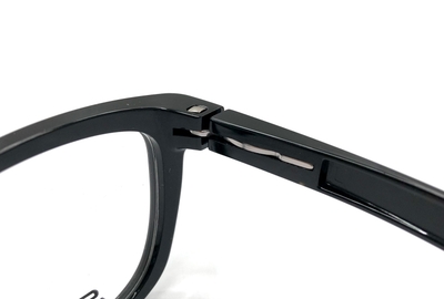 1ZE1SvJ7RYEK6z6batJx.jpg?w=940&h=940