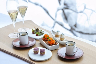 1e19A4AIDs1b7aGbwHiY.jpg?w=940&h=940