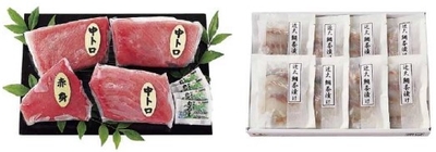 黒門市場＜新魚栄＞近大マグロセット（左）、黒門市場＜新魚栄＞近大鯛茶漬けセット（右）