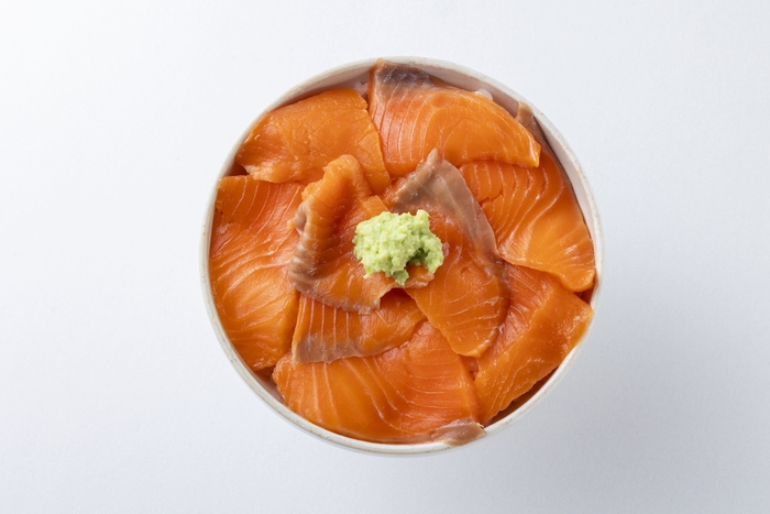 サーモン丼