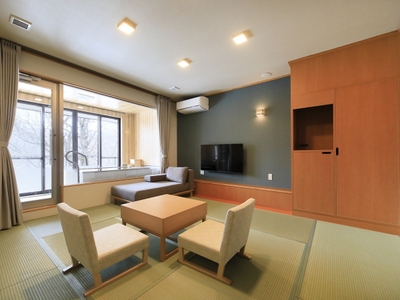 新客室・半露天風呂付き和室