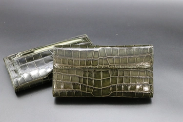 タイ産シャムワニを使用した最高級クロコダイル長財布を 10月1日にWebサイトにて発売