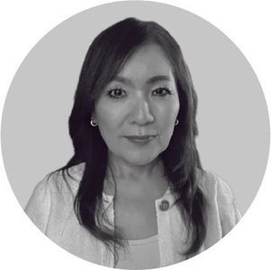 著者の小島正子氏の肖像写真