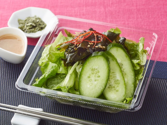 レタスとサンチュのチョレギサラダ画像(画像はイメージです。)