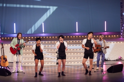 1qckcBgizQS9oSH0Y81W.jpg?w=940&h=940