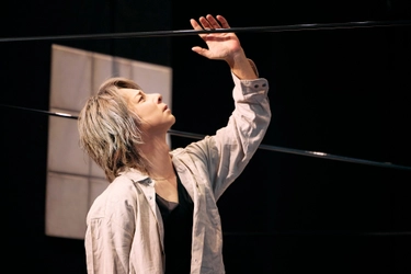 デヴィッド・ボウイの魂が宿る︕ ミュージカル『LAZARUS』稽古場レポート到着︕