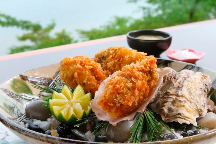 利府・かきとあなご 田里津庵