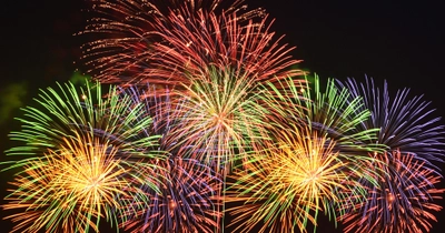 【湘南・江ノ島】10月18日(土)、Hemingway江ノ島にて、花火大会限定特典付きコース料理を提供いたします。花火の前後には、ゆったりとお食事を楽しみませんか？